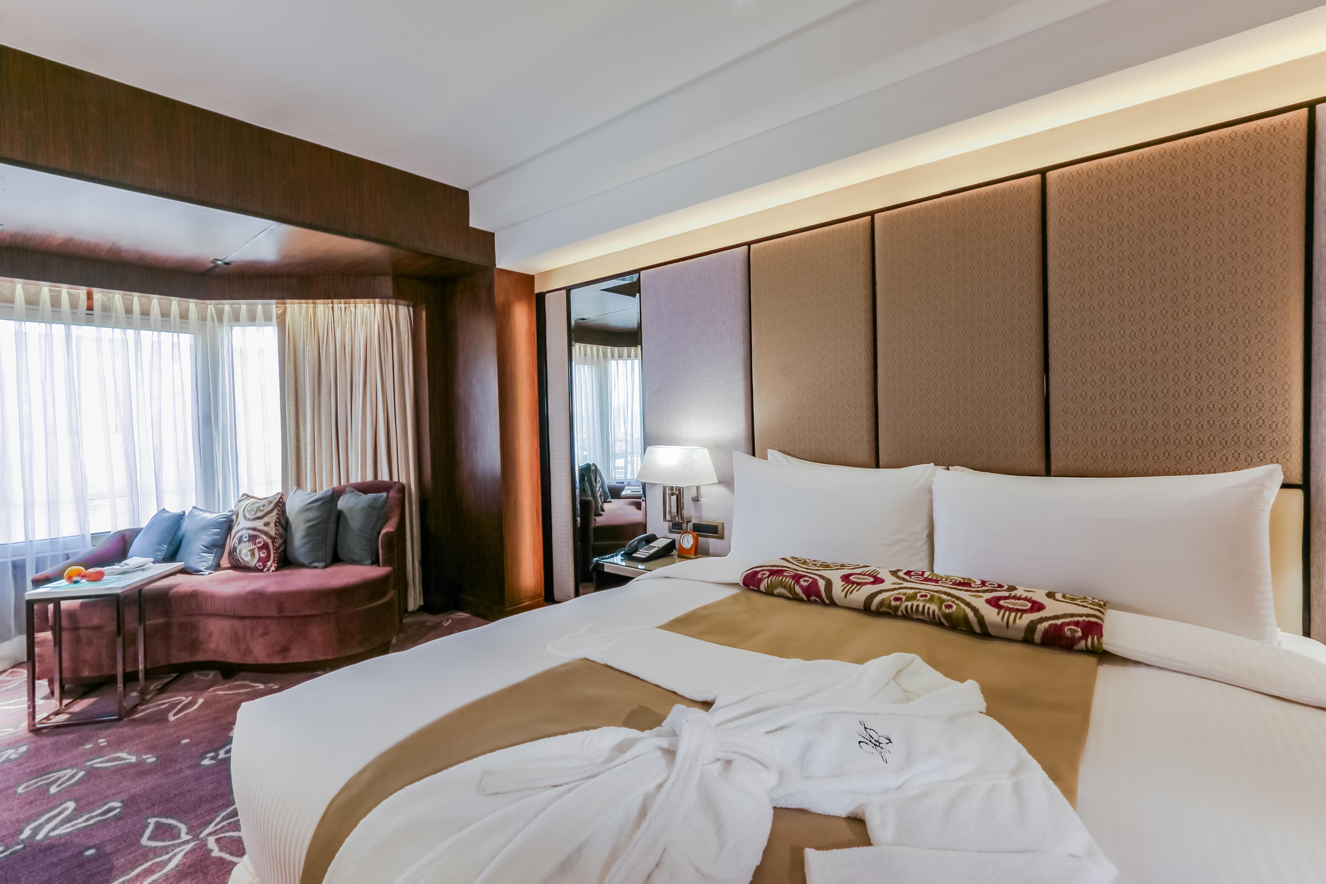 Diamond Hotel Philippines Manille Extérieur photo