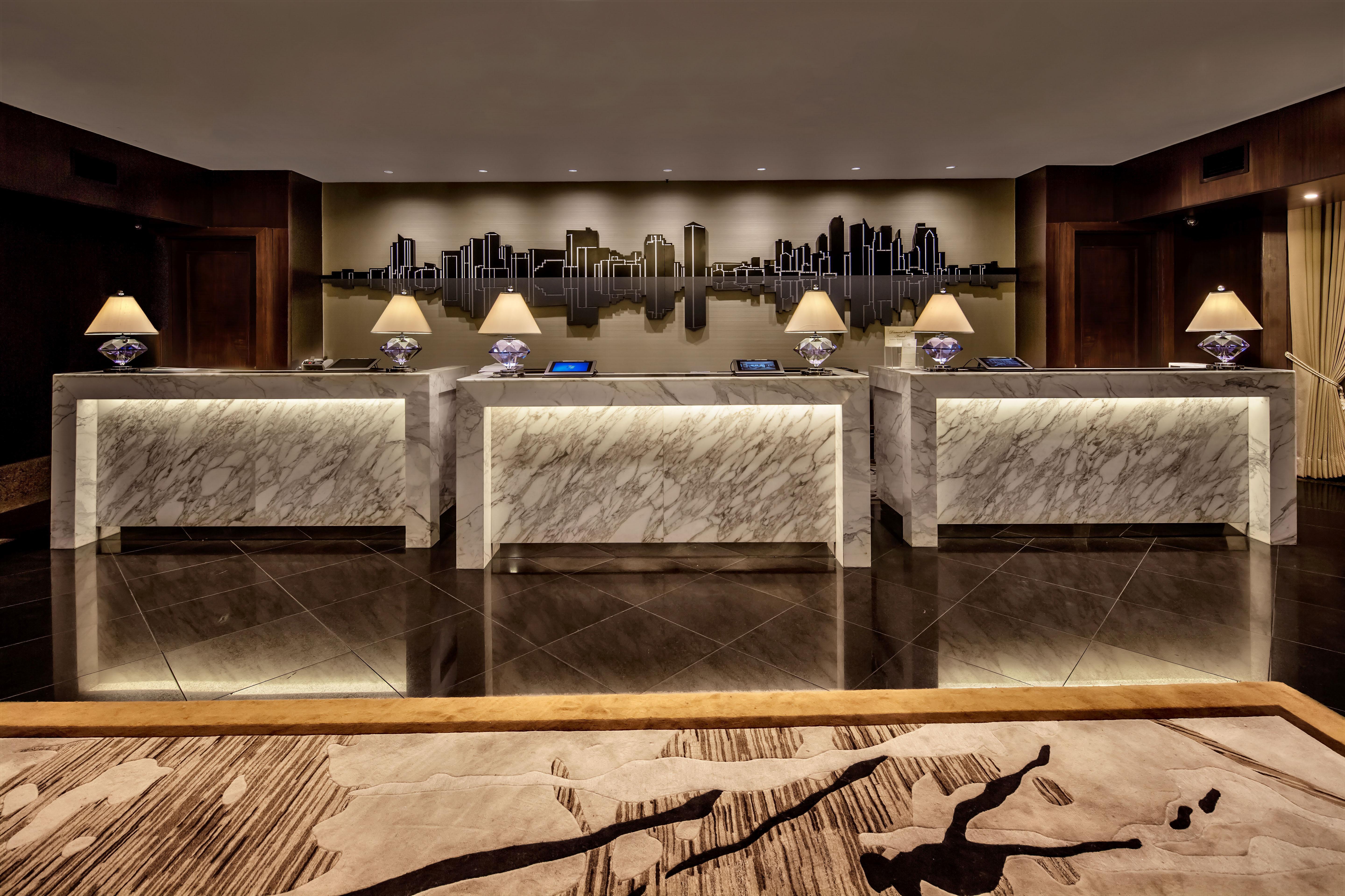 Diamond Hotel Philippines Manille Extérieur photo